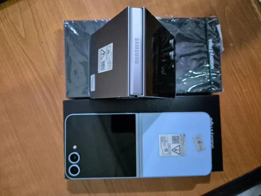 HP SAMSUNG GALAXY Z FLIP 6 12-256 BLUE, SILVER
