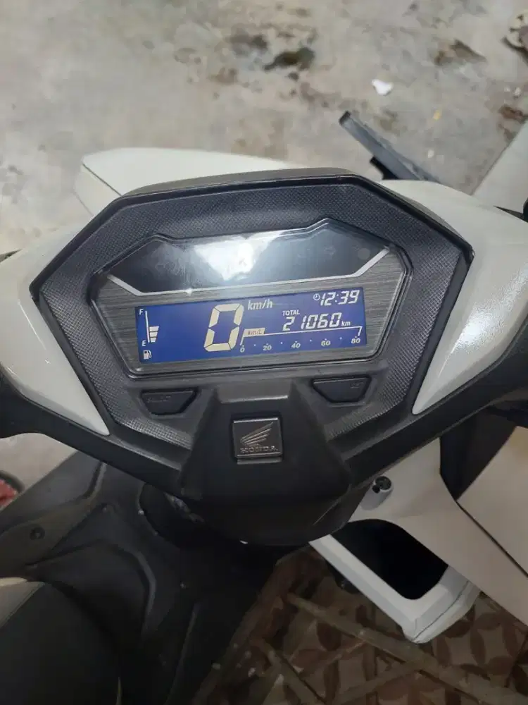 Honda Vario 160cc CBS 2024
