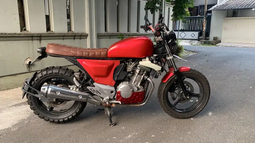 Suzuki inazuma 250 2013 custom