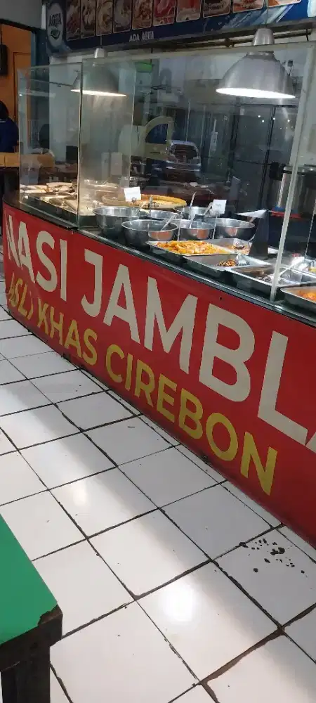 Dibutuhkan tukang masak