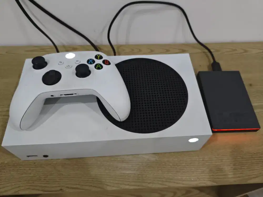 XBOX SERIES S + PXN V9 STEERING WHEEL