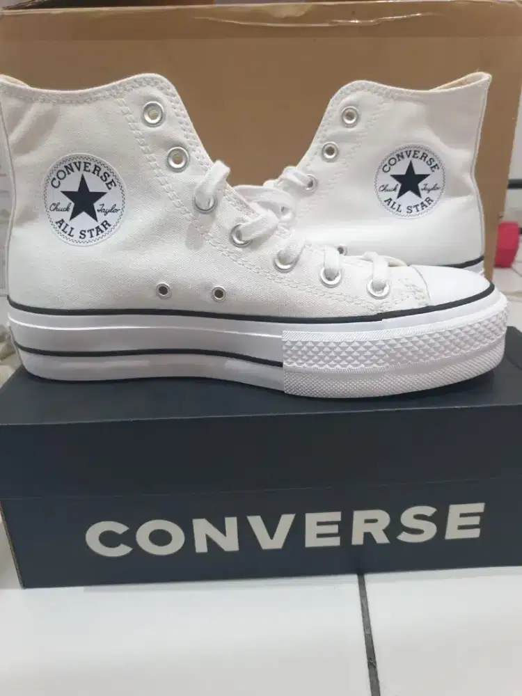 Converse Taylor Chuck Lift size 39 ori pt.map