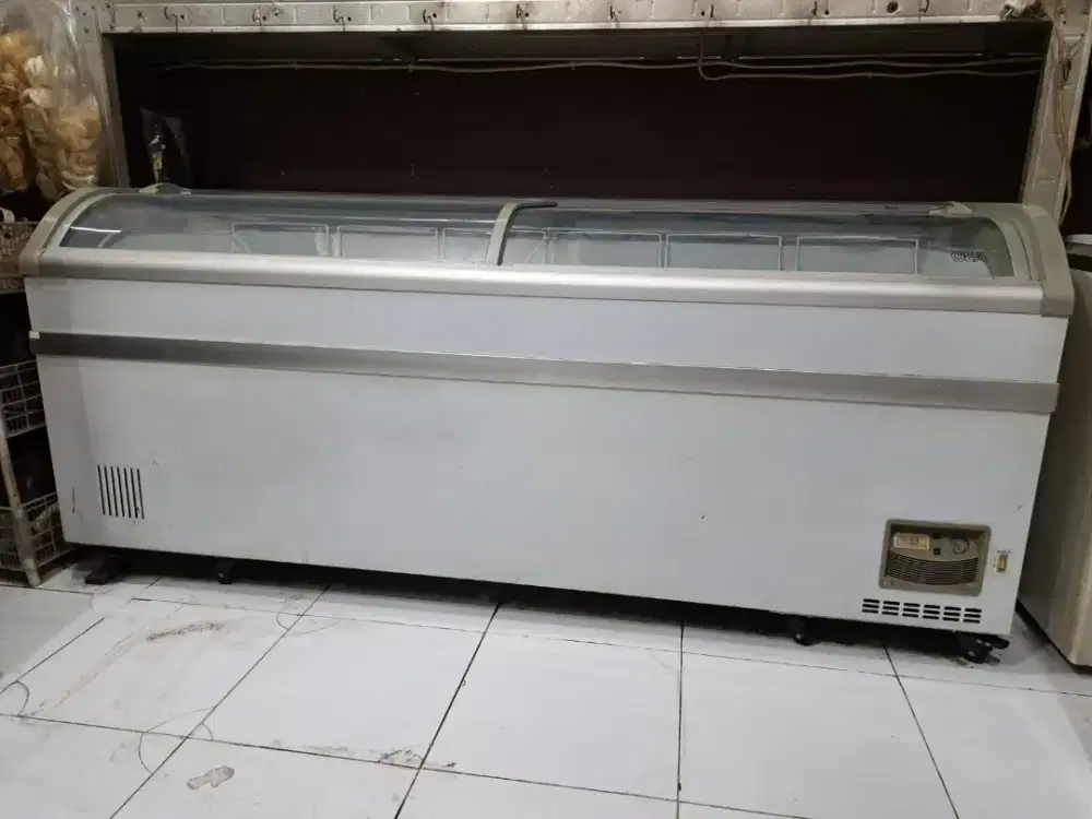 Frezeer Merk GEA 700 Liter