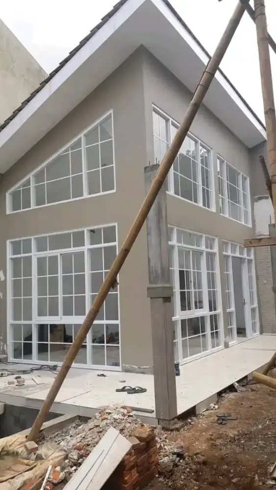 Partisi kaca sekat Ruangan ( Alumunium )