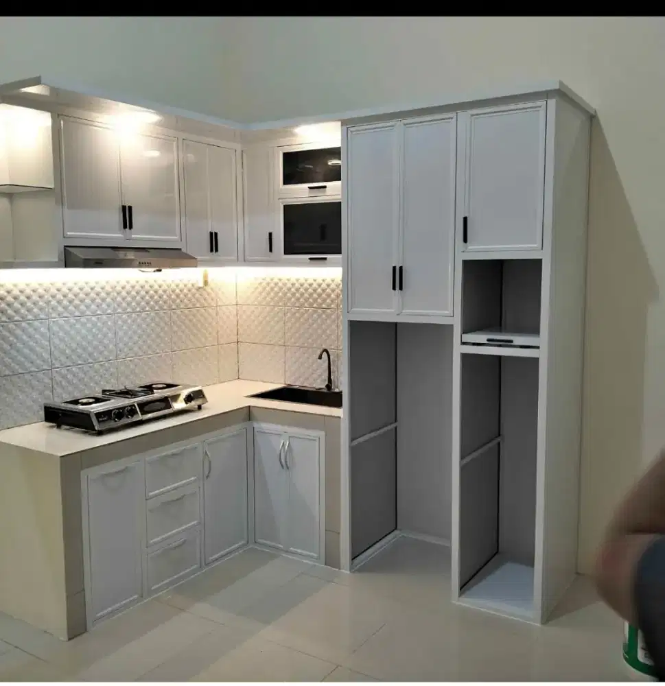 Kitchen set alumunium harga termurah langsung pembuatan sendiri