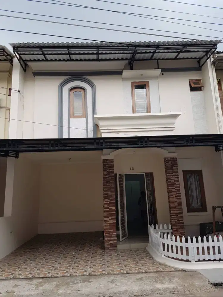 Disewakan rumah dalam cluster ramah anak di Calista Regency 7 Condet