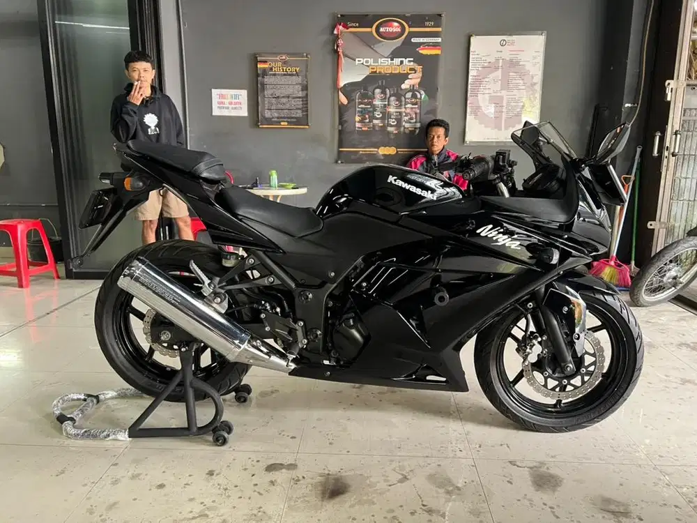 Ninja Karbu Kolektor Seperti Baru