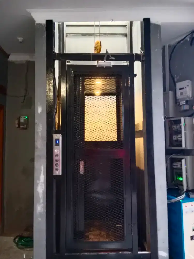 Elevator dan lift barang murah