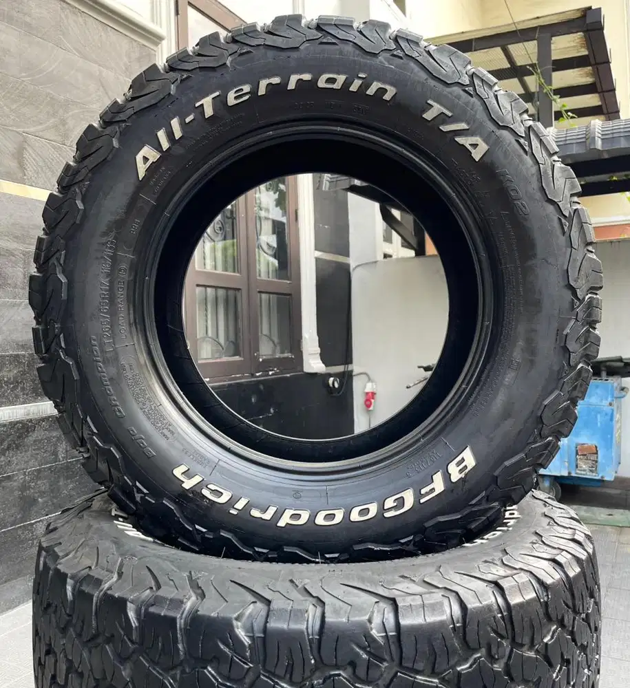 BFGoodrich AT KO2 265/65/17 Pajero Fortuner VNT Hilux Everest Ranger