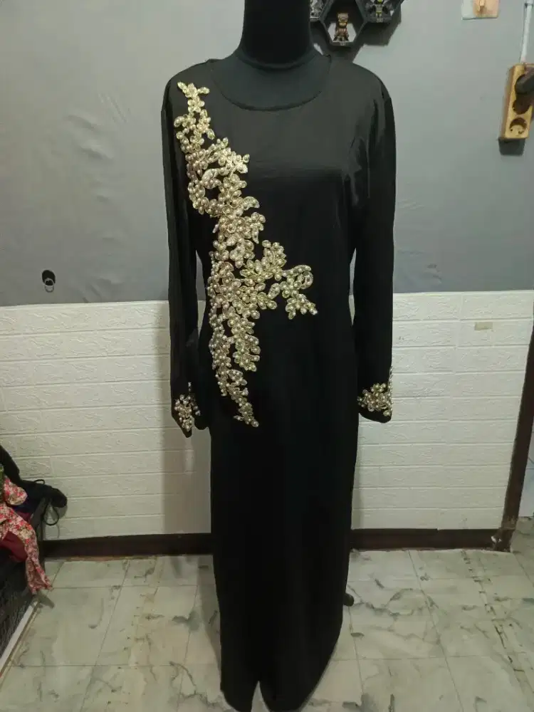 Gamis/abaya mutiara