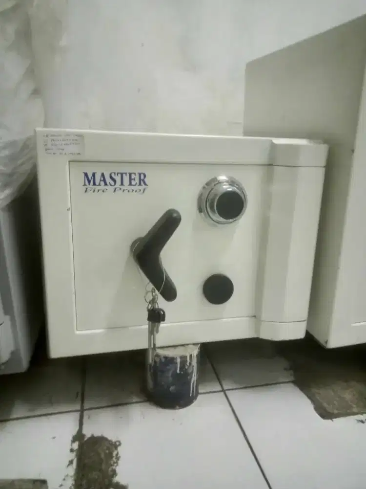 Brankas merk master size 1 new