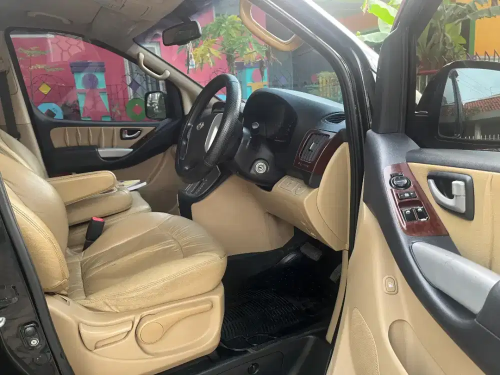 DP 33JT HYUNDAI H-1XG AT BSN 2012