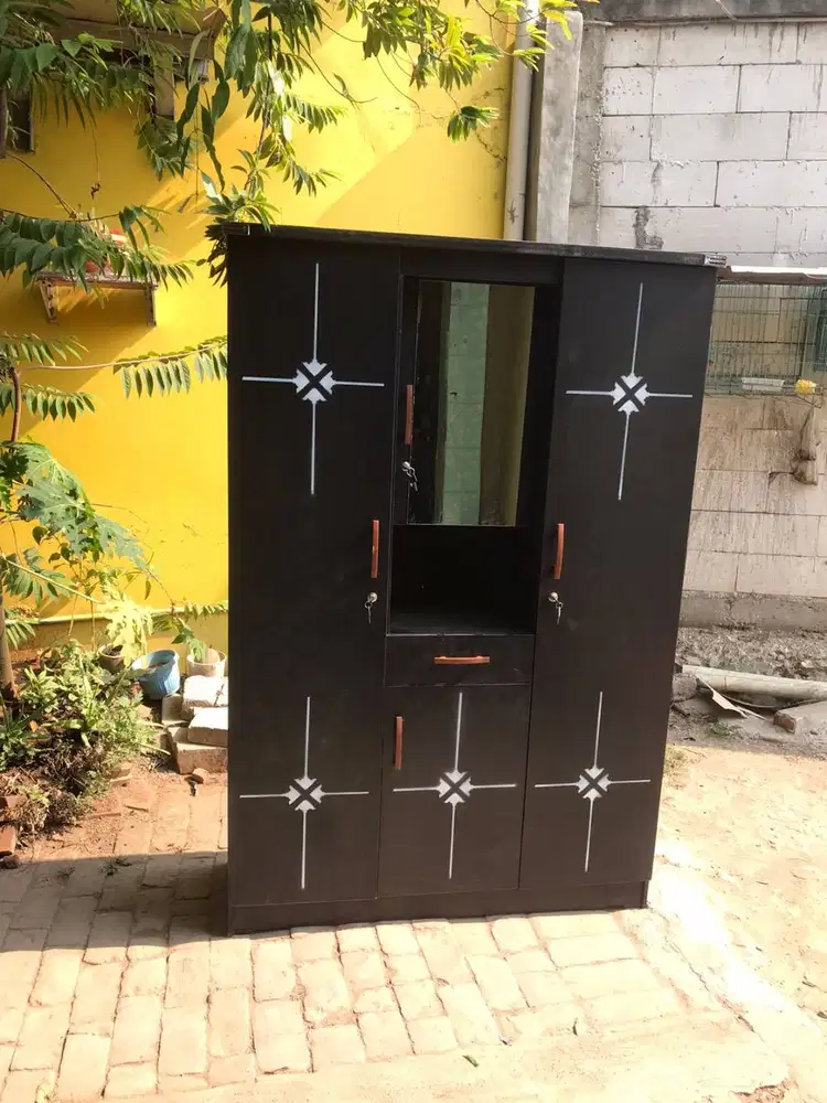 DIJUAL LEMARI PAKAIAN 3 PINTU PARTIKEL LEMARI BAJU MURAH LEMARI BAJU M