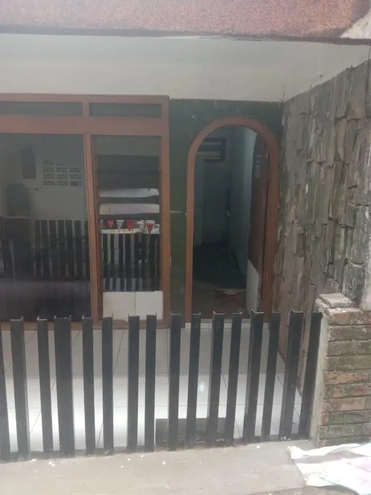 Disewakan/Jual Rumah Strategis Menteng Manggarai Jakarta Pusat dlmGang
