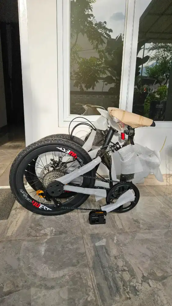 Sepeda lipat United Bike Quest CI 04. BARU!