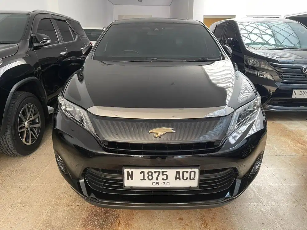 TOYOTA HARRIER 2.0 A/T TH 2015