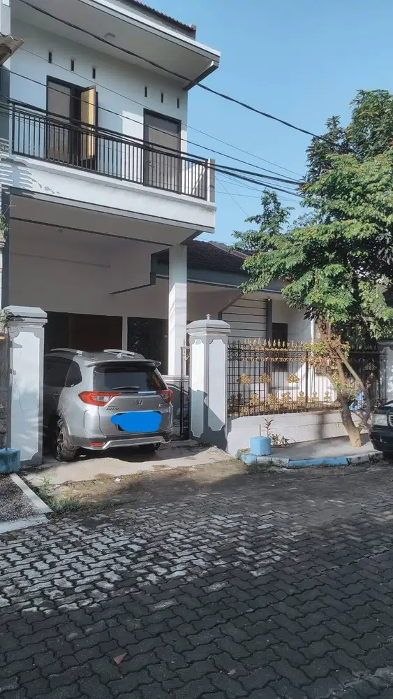 Dijual Rumah Strategis di ARAYA PBI Malang