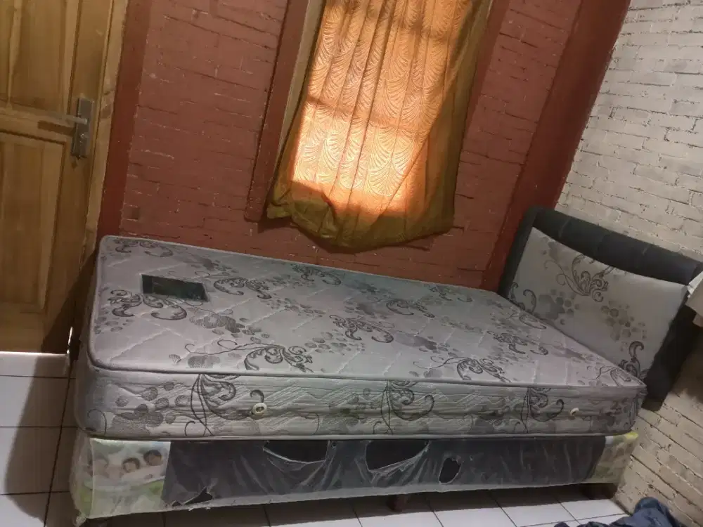 Springbed Set Single 200x100 Bekas – Kasur + Ranjang