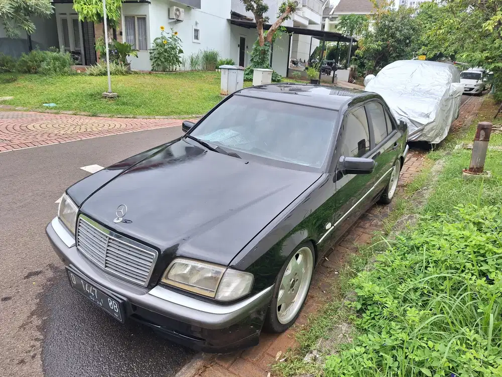 Mercedes-Benz C230 1998 Bensin nopol D surat2 lengkap