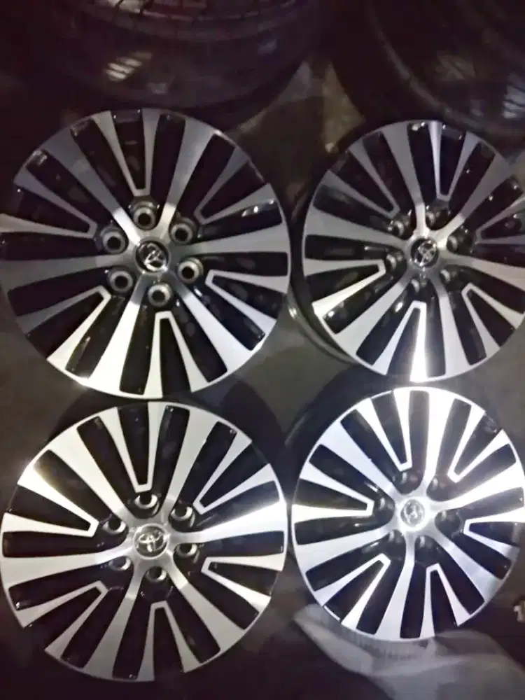 Velg Hiace Premio R17 Original Hiace Granace,commuter Premio