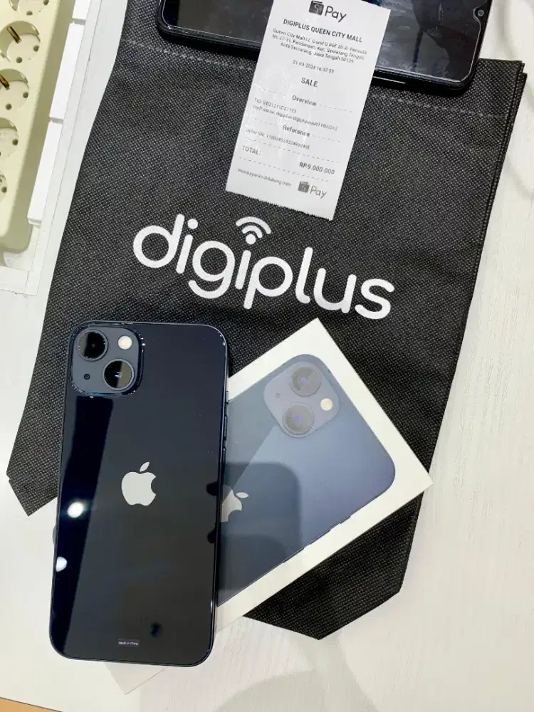 iPhone 13 128gb ready. Bisa cicilan tanpa kartu kredit. Banyak promo