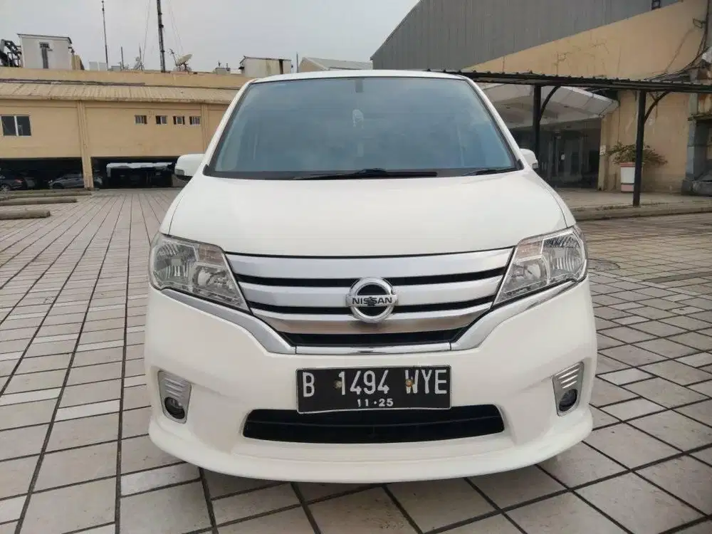 (Dp.10jt) Nissan Serena HWS AT 2014 PANORAMIC