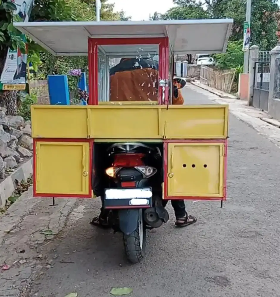 Gerobak Motor Jualan Keliling