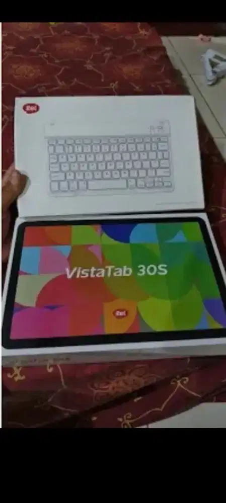 Tablet itel vista tab 30S 4/128 SIM card bonus flipcase keyboard