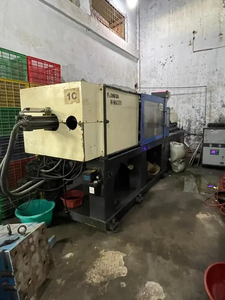 Mesin Injection JinHwa HiMaster Cetak Plastic Plastik Moulding 250Ton