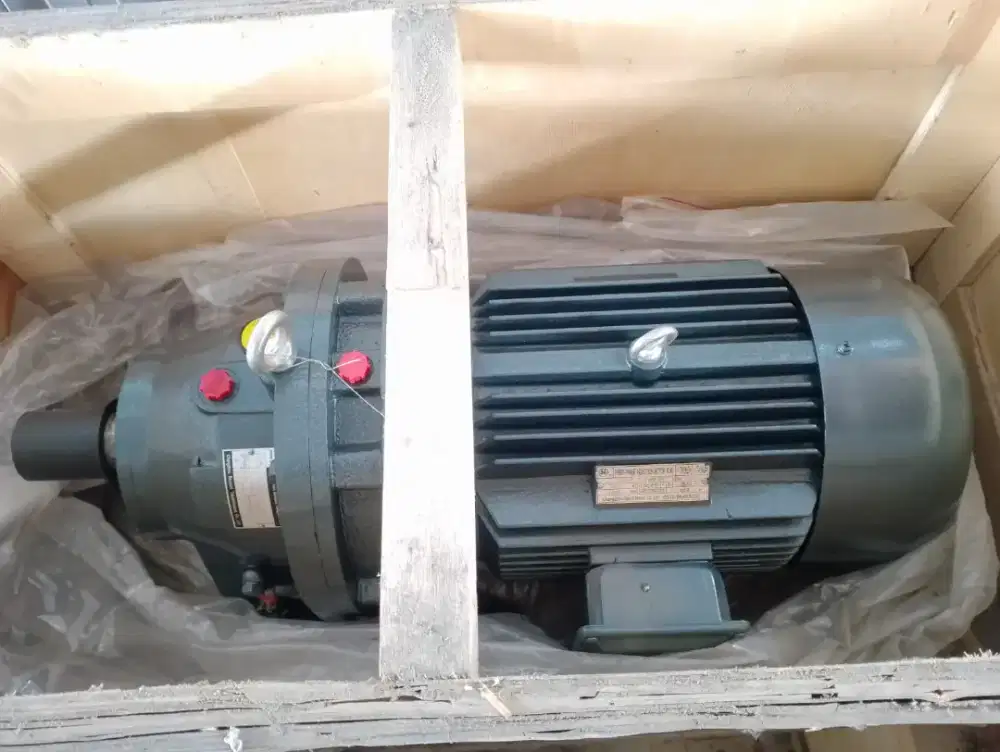 Gear motor baru 7,5 Kw