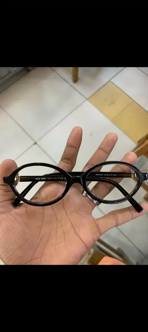 Kacamata miu miu second original
