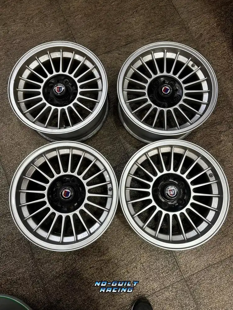 Alpina Classic R16