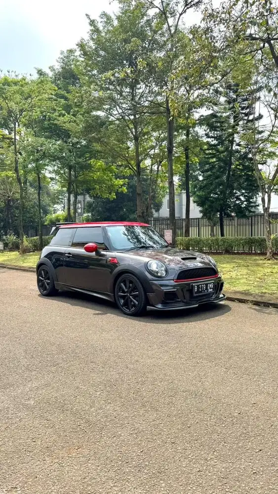 Dijual Cash Mini Cooper S Turbo 2011