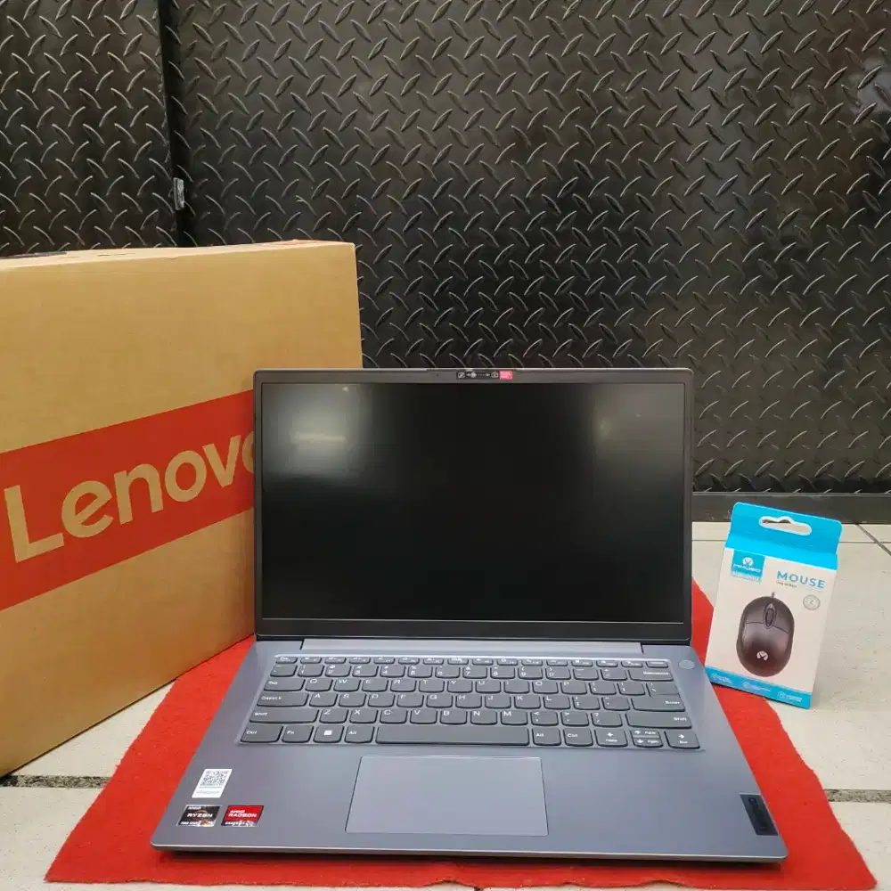 LENOVO V14 G4 (Ram 8GB)