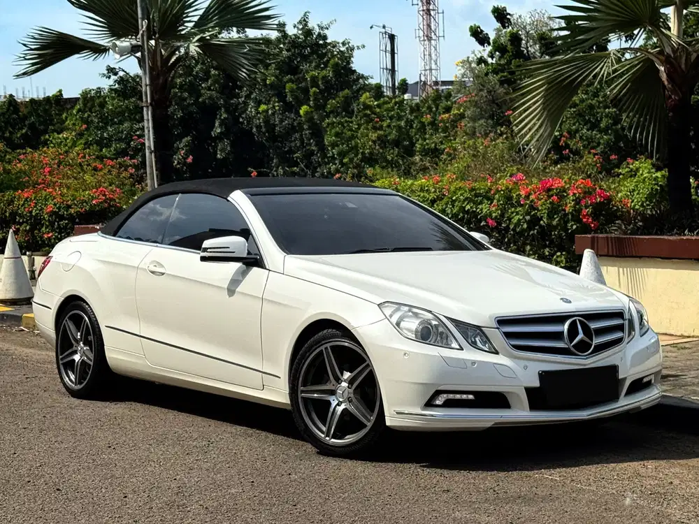 Mercedes-Benz E250 2011 Bensin