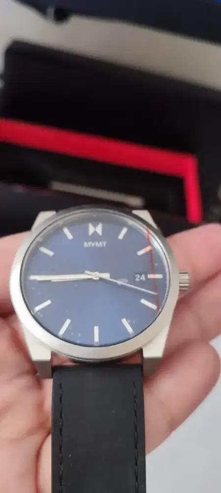 Jam tangan MVMT like new