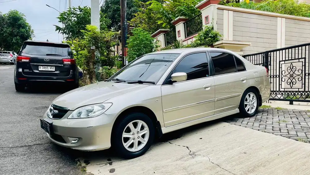 CIVIC 2004 MANUAL TANGAN PERTAMA