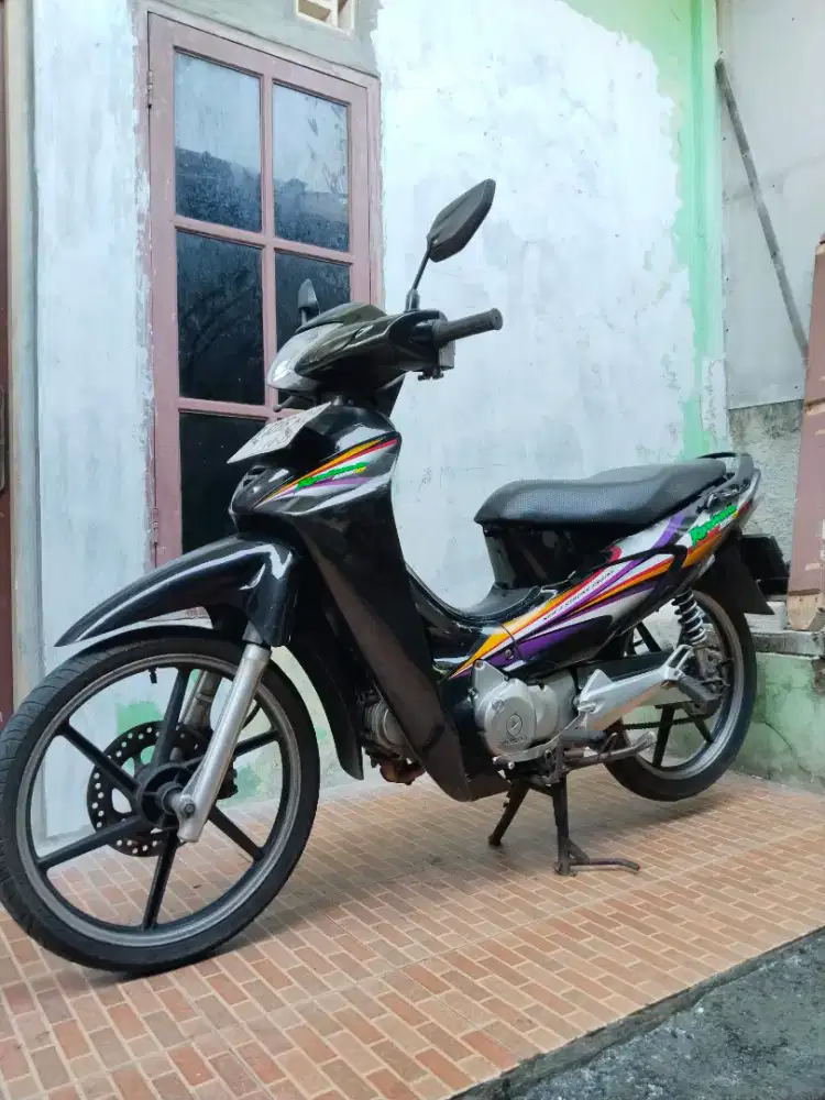 Honda Kharisma 125D