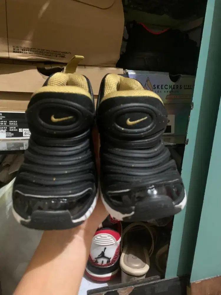 Nike dynamo sepatu anak insole 19