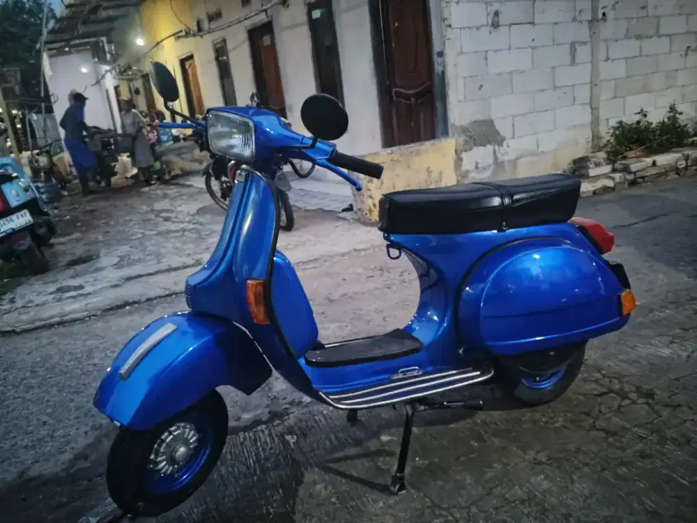 Vespa PX tahun 81