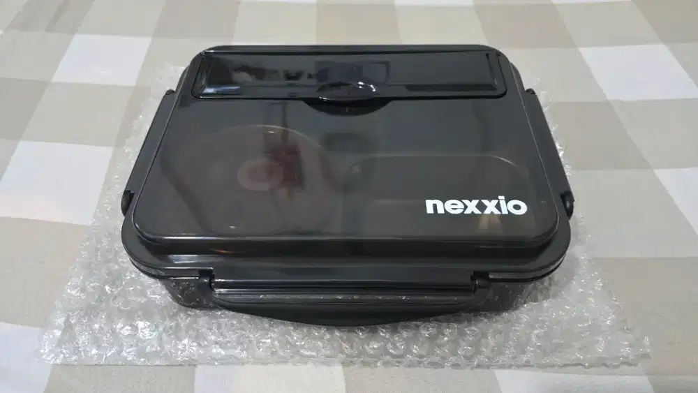 Tempat makan Nexxio