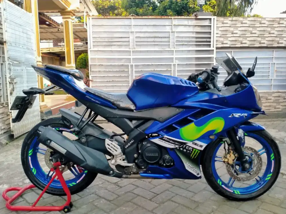 Yamaha R15 lengkap motor sehat mesin segel keterangan detail dibawah