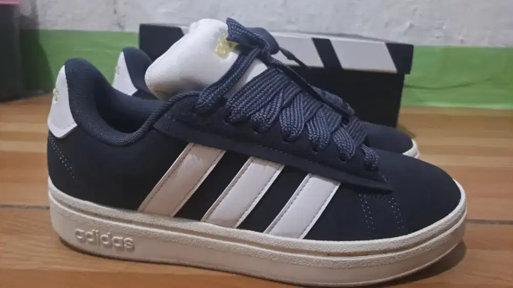 Sepatu Adidas Grand Court Alpha Second