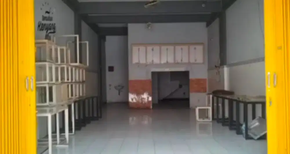 RUKO DI KONTRAKAN DI CITRALAND INTERNASIONAL VILLAGE