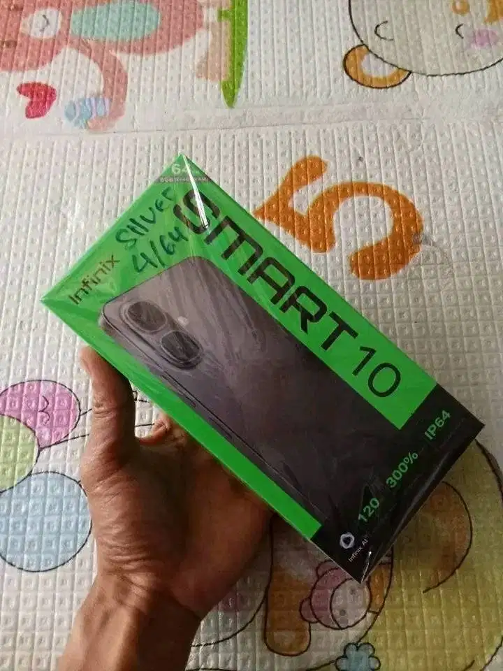 Infinix smart10 4+4/64
