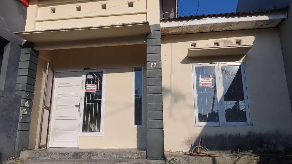 Disewakan Rumah type 45 , Depan Mesjid .