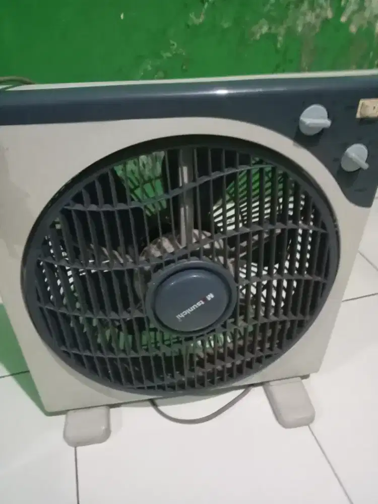 Kipas Angin Matsunichi 12 inci