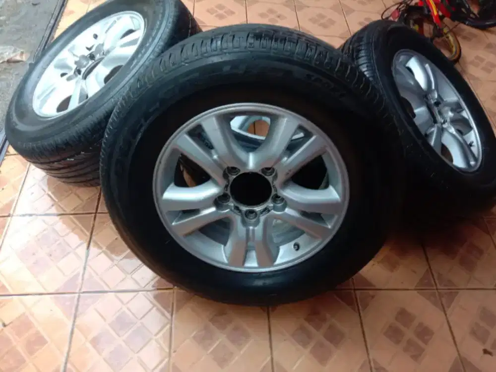 Velg Cygnus R18 Vx100,Vx200,Landcruiser,Lexus lx470,lx570,land cruiser