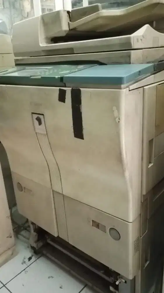 Mesin fotocopy mer  canon IR 5000 SECOND lokal