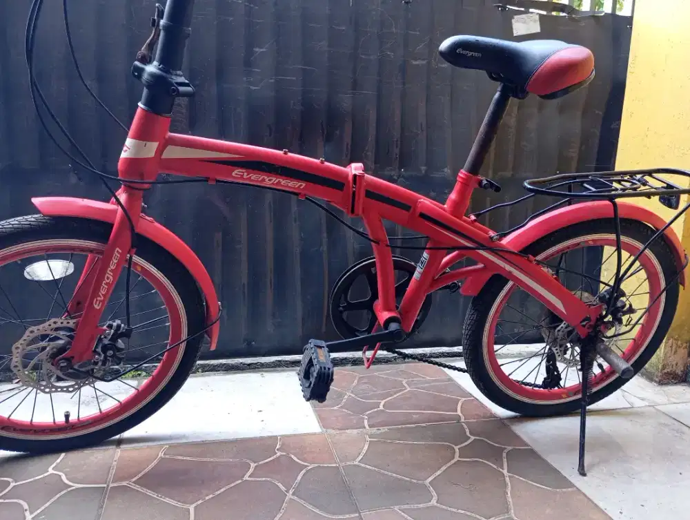 Sepeda lipat rem cakram